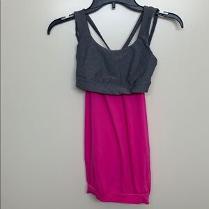 Size 4 Great condition lululemon tank top